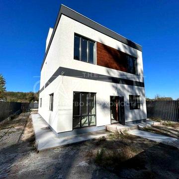 Продаж Будинку в котеджному містечку “Нова Ходосівка”
Ходосівка