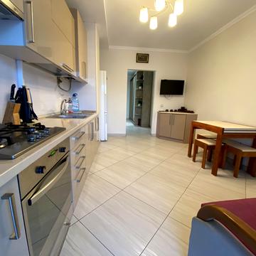 Тершаковців вул. (), 1