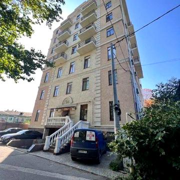 Продается однокомнатная квартира в малоэтажном доме