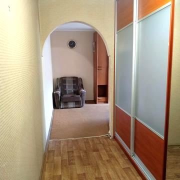 Дмитра Яворницького просп. (Карла Маркса), 4