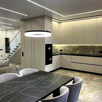 Оренда 4-кімнатного таунхауса New Village