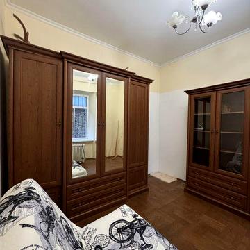 Оренда квартири центр площа Ринок