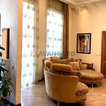 Продаж 5к Квартира Воскресенська вулиця