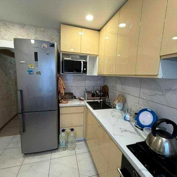 Продажа 2-х комн квартиры по адресу Перша ливарна 2