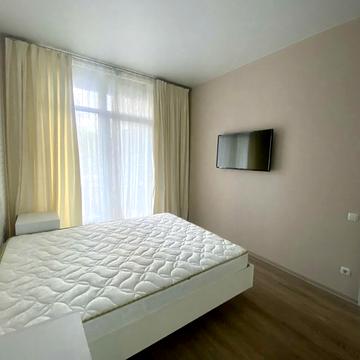 Геранієва вул., 8