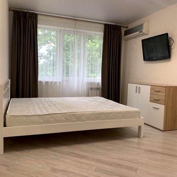 Сдам от хозяина уютную квартиру на ул.Инглези 16