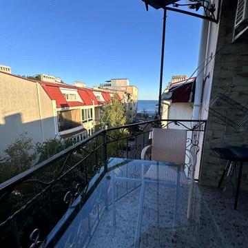 2 комн кв. с ремонтом с АОГВ на ул. Дача Ковалевского