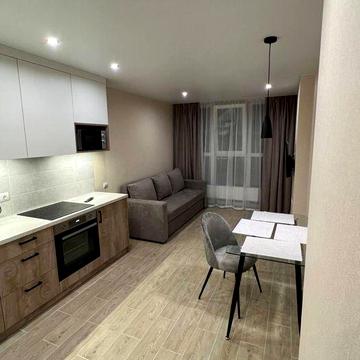 Оренда 1 к.квартири студії з окремою спальнею, ЖК "Оранж Сіті"