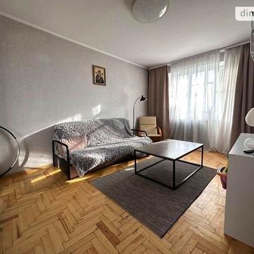 Продаж 2к Квартира Генерала Мирона Тарнавського вулиця