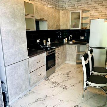 Здам нову 3 кв  жк. нова будова 2 перше  заселення