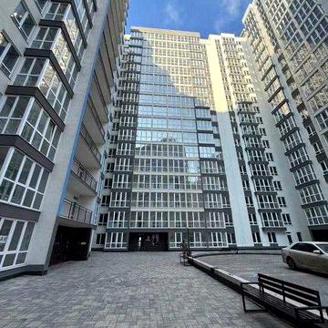 Продам однокімнатну квартиру в ЖК Акварель-3, вул. Пішонівська, Центр