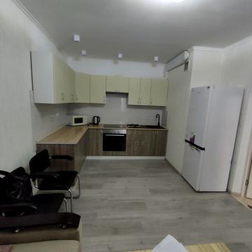 Варненська вул., 29