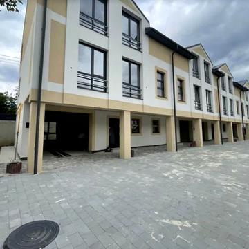 Продаж сучасного таунхауса поруч із Тернополем | с. Гаї Гречинські