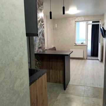 Компактная и практичная современная смарт квартира.