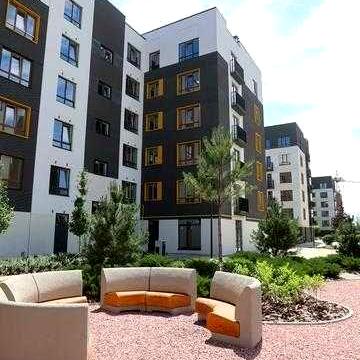 Продається квартира-студія площею 26 м² без ремонту ЖК Молодість