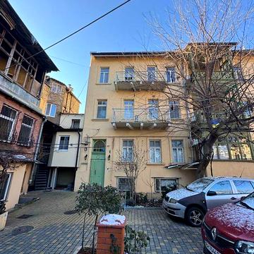 Довгострокова оренда 1к Квартира Уютна (Приморський район) вулиця