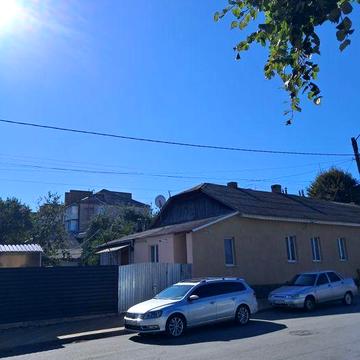 Продаж частини будинку