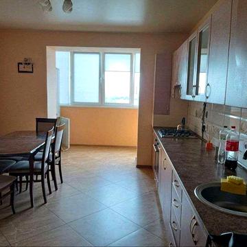 В оренду 2-кімнатна квартира з АО пр. Шевченка