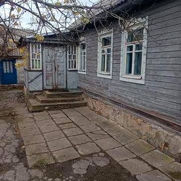 Продам будинок в селі Іванівка 5 км від міста Житомир.