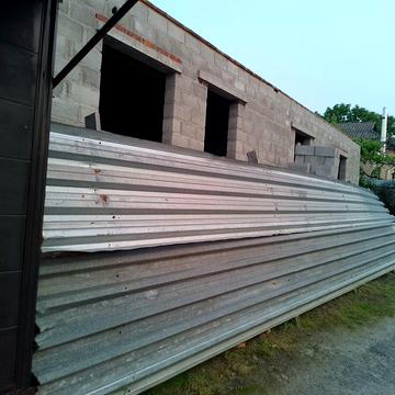 Продається не добудована будівля , в центрі міста.