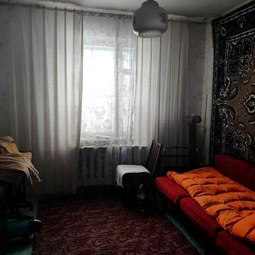 Продам двокімнатну квартиру на м-ні Гірницкім