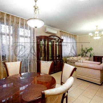 Продам 2к квартиру 80м2 у центрі ЖК Митець/Творец/ метро Печерська ЖК Митець