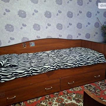 Довгострокова оренда 3к Квартира Грушевського вулиця