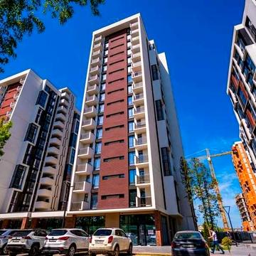 Здана 3 кім. кв. в ЖК Манхеттен поруч Міського Озера ЖК Манхеттен