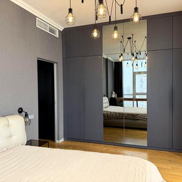 Двокімнатна квартира з ремонтом в 14 Перлині