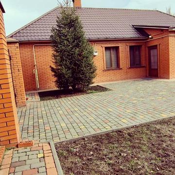 12 Лінія вул.