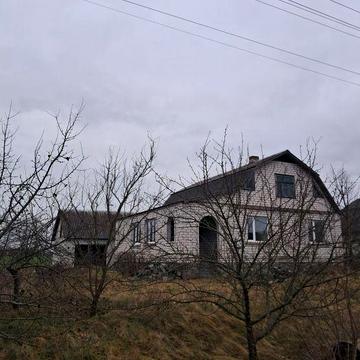 Продаж будинку с.Сусли