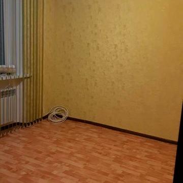 Продам 1-кімнатну квартиру вул.Дністровська 8