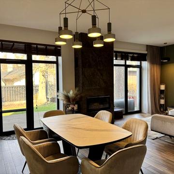 Здаєтся будинок в центрі  Бучі. Ключі на руках!