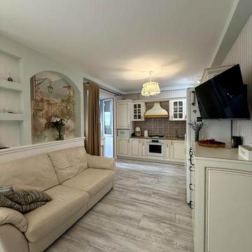 NEWStreet! 150кв.м Продам  Дворівневу кв по Пр.Миру