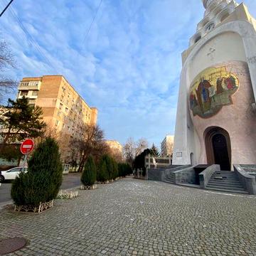 2х комнатная, Академическая, 3