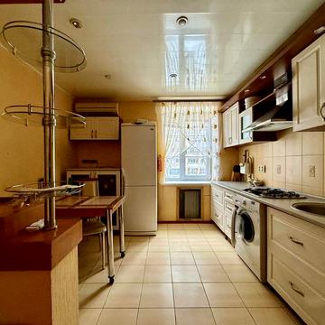 Сдам 3-к квартиру на Кедрина район Рабочая