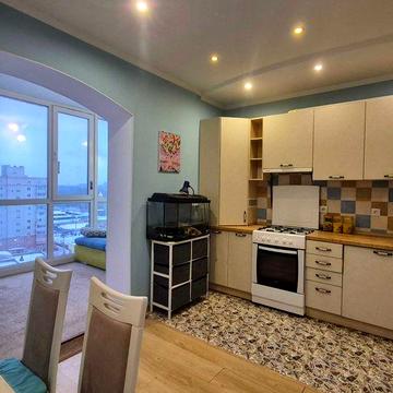 Здам гарну 2к p А/О в статусному будинку на Заливній