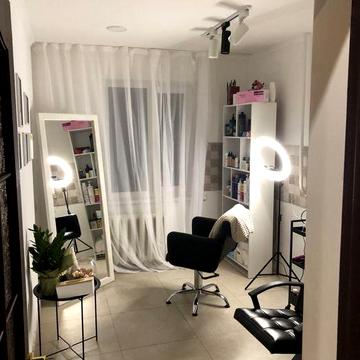 = 3-кімнатна квартира з окремим входом і власною лаунж-зоною! =