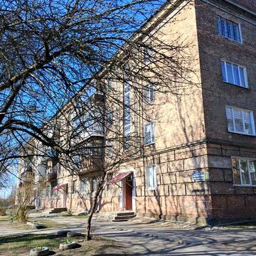 Продаж 4-кімнатної квартири