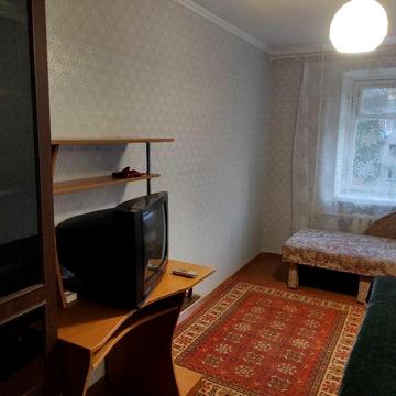 Аренда двухкомнатная квартира до лета в спальном районе возле моря