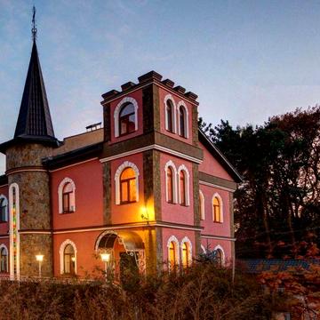 Сдам в аренду дом, Лісники.