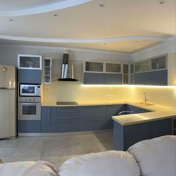 3-спальнева квартира з видом на парк Перемоги