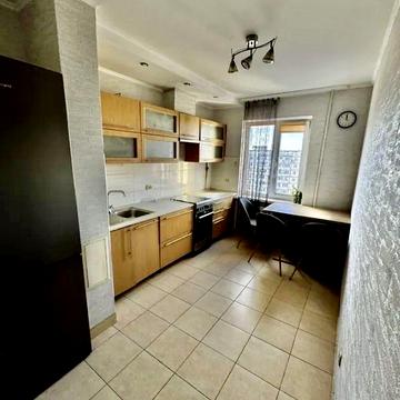 Прекрасна пропозиція продажу трикімнатної квартири (!)