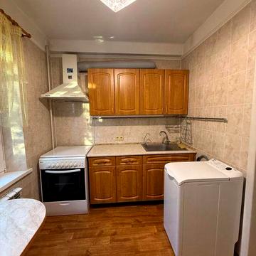 1 кімнатна квартира з ремонтом