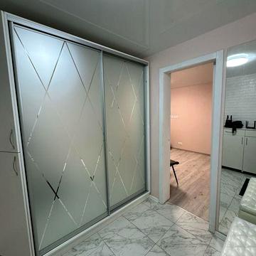 Сдам долгосрочно 2 комн квартиру