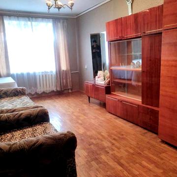 Продам 2к.квартиру 50м Вишенька проспект Космонавтів