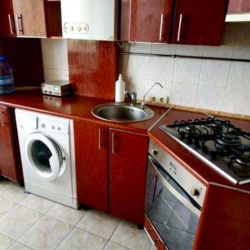 Продаж 3-х кімнатної квартири на Піщаному м-ві з Автономним опаленням