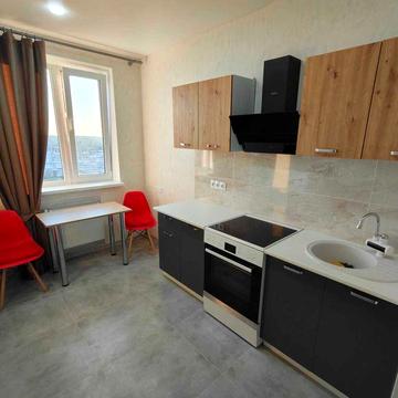 Сдам 1 комнатную квартиру в ЖК "Лузановский парк" / ТЦ "Метро"