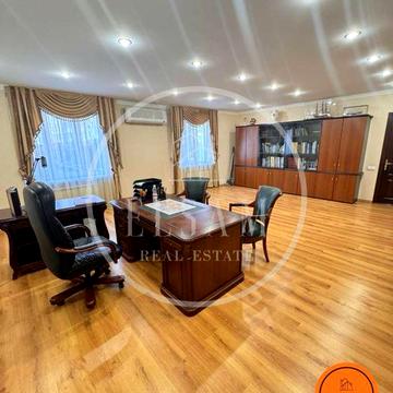 Продаж квартири без комісії 175м2