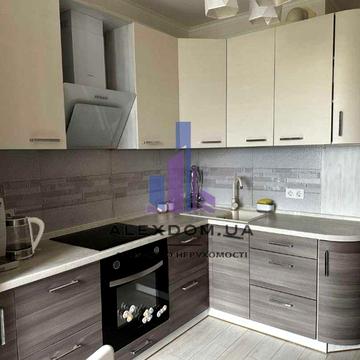 Продаж 1к квартири вул. Оленівська 11. ЖК Сосновий бір. ЖК Сосновий Бір